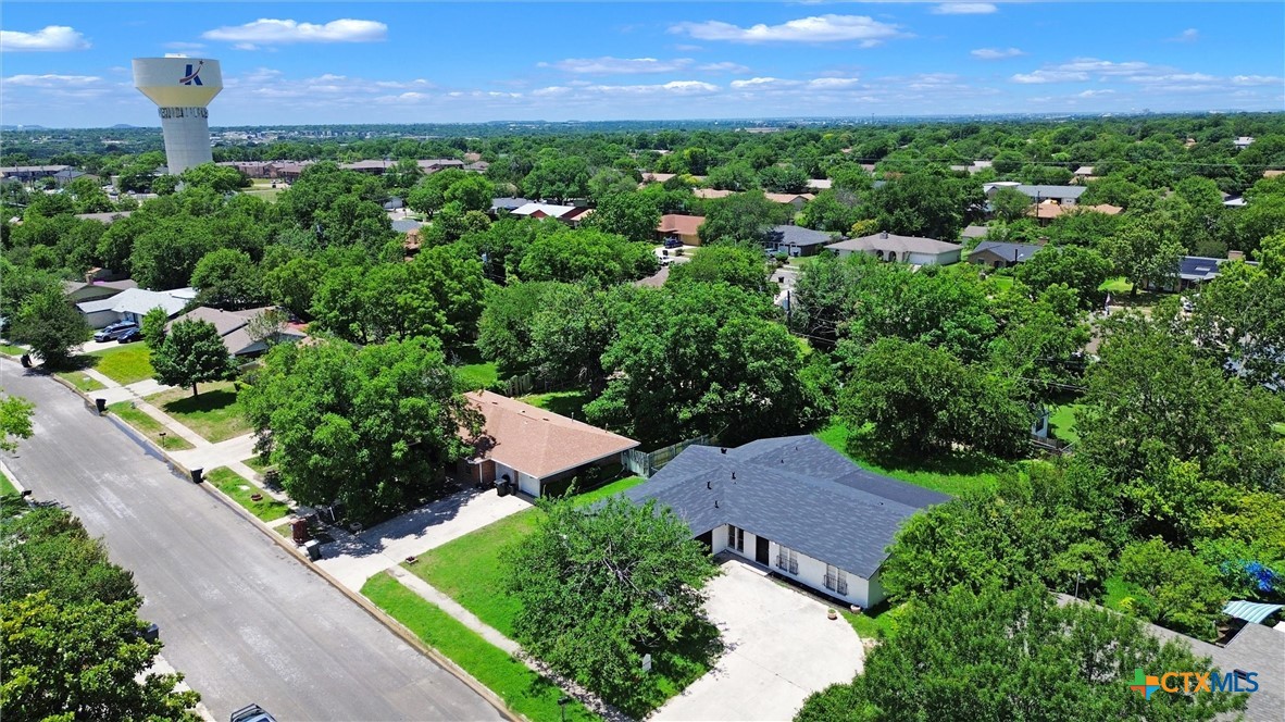 1901 Bundrant Drive