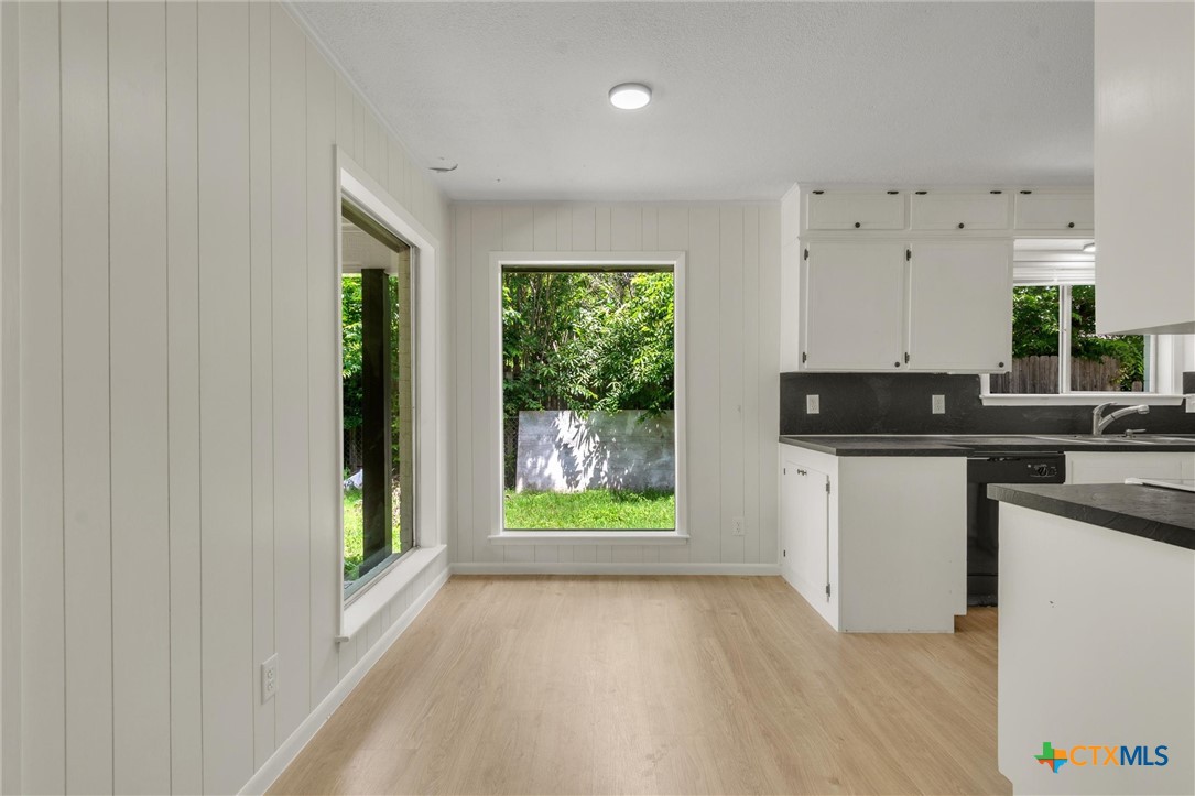 1901 Bundrant Drive