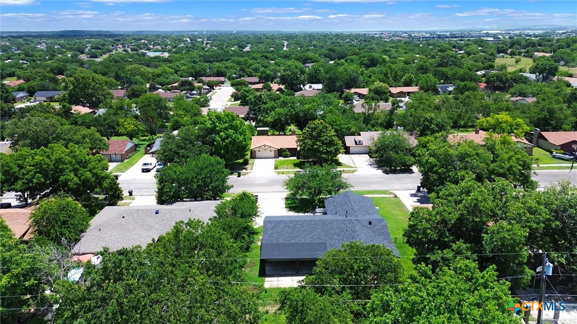 1901 Bundrant Drive