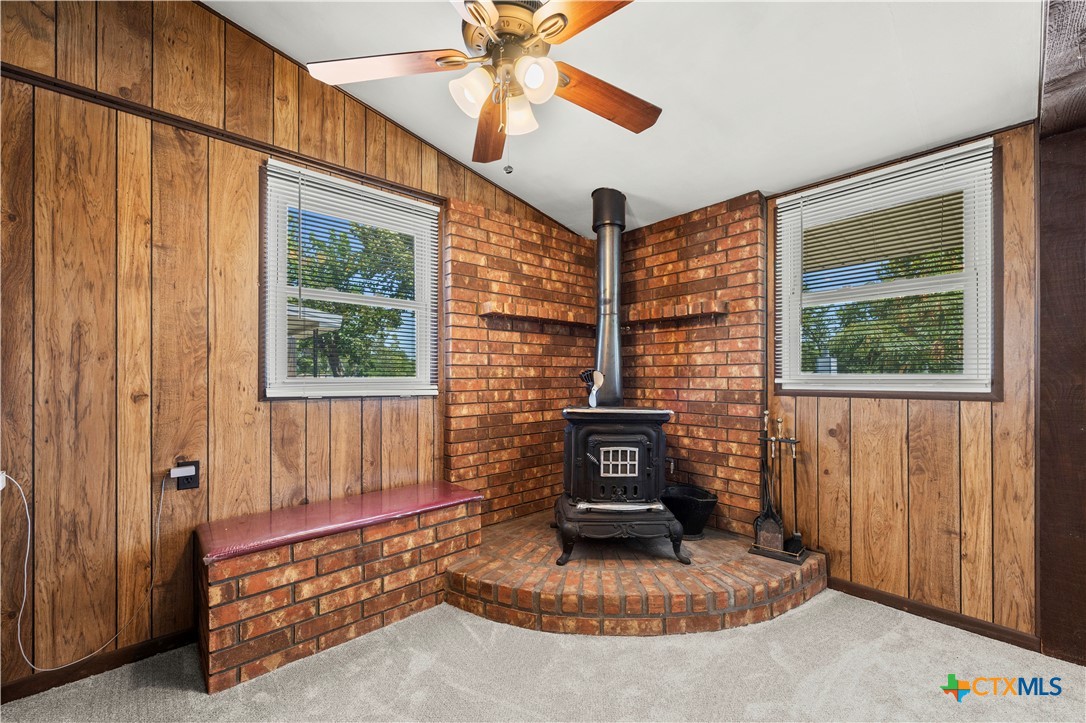 819 Southside Drive