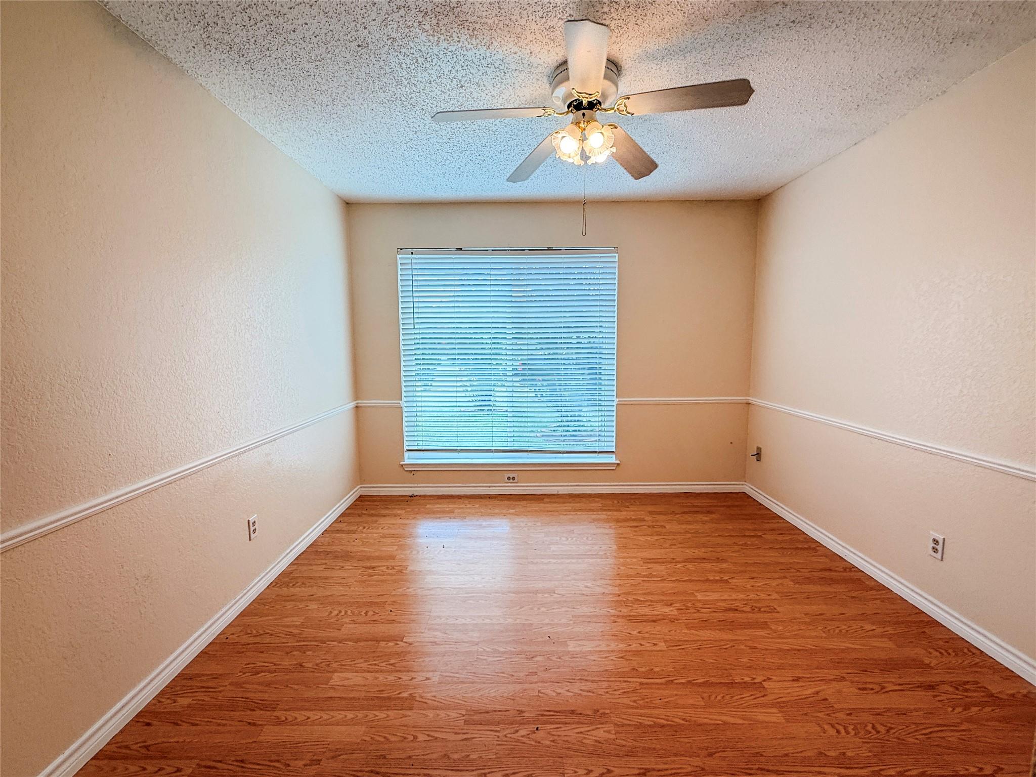 506 Hayloft CIR