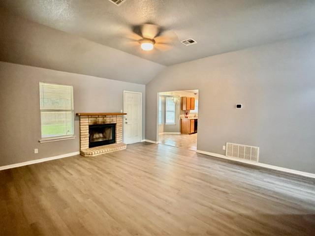 7 S Bobcat CT