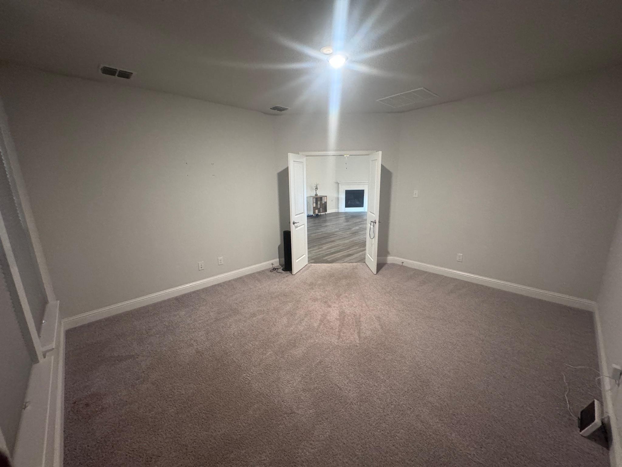 808 Lemmon LN