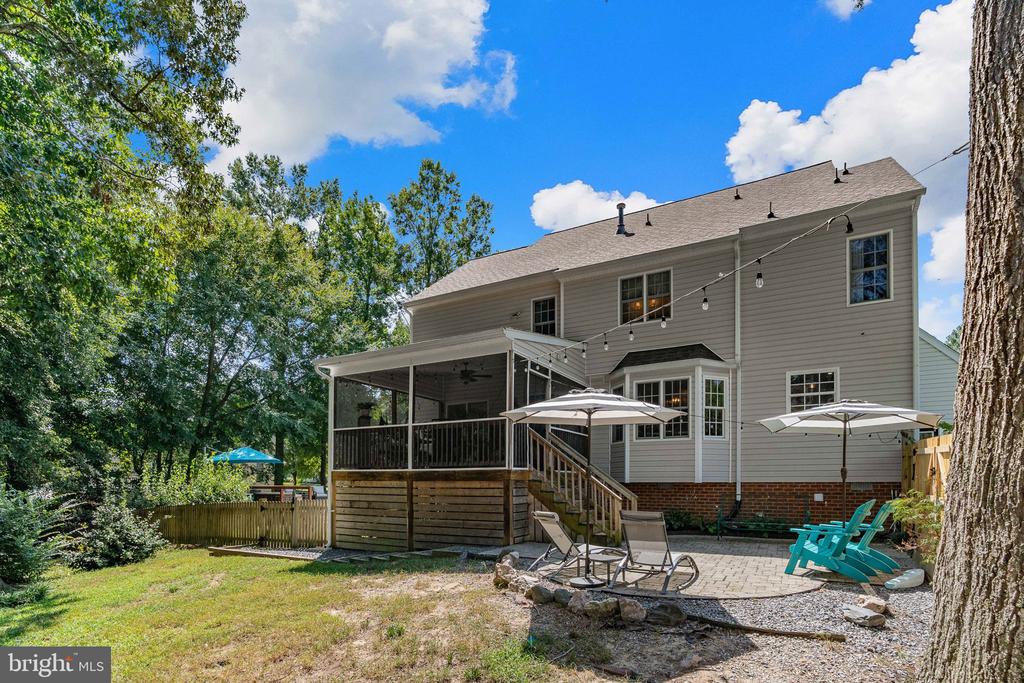 4427 TWEEDSMUIR