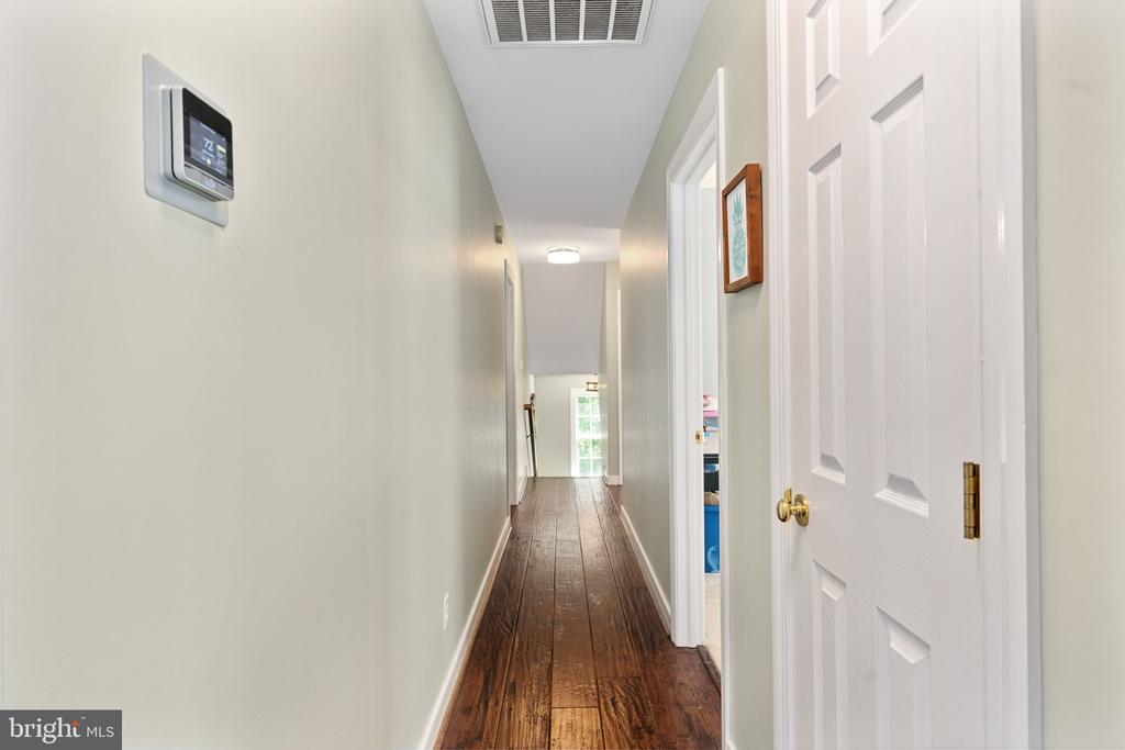 4427 TWEEDSMUIR