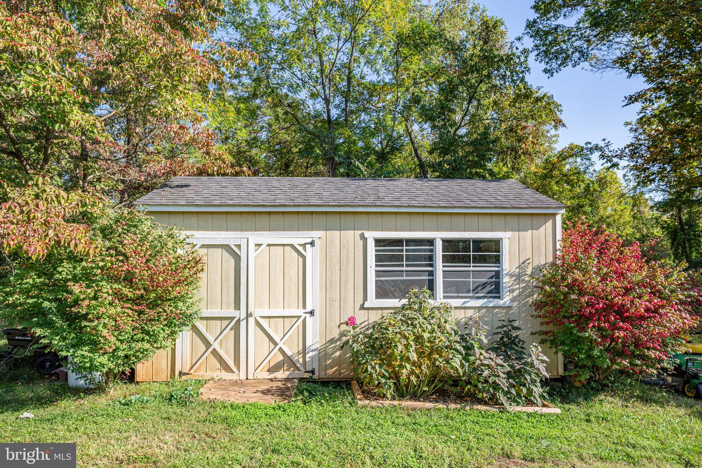 10623 Gravel Road