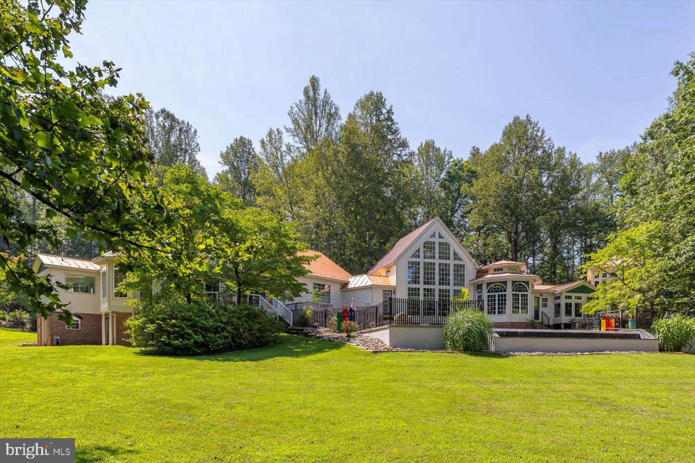6360 Tennis Ct