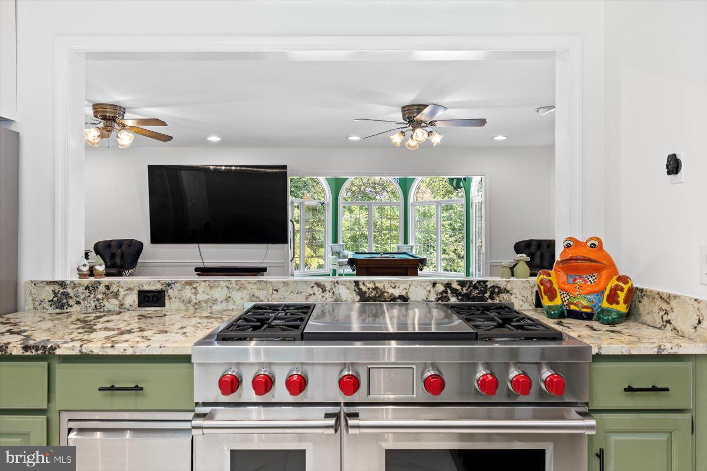 6360 Tennis Ct