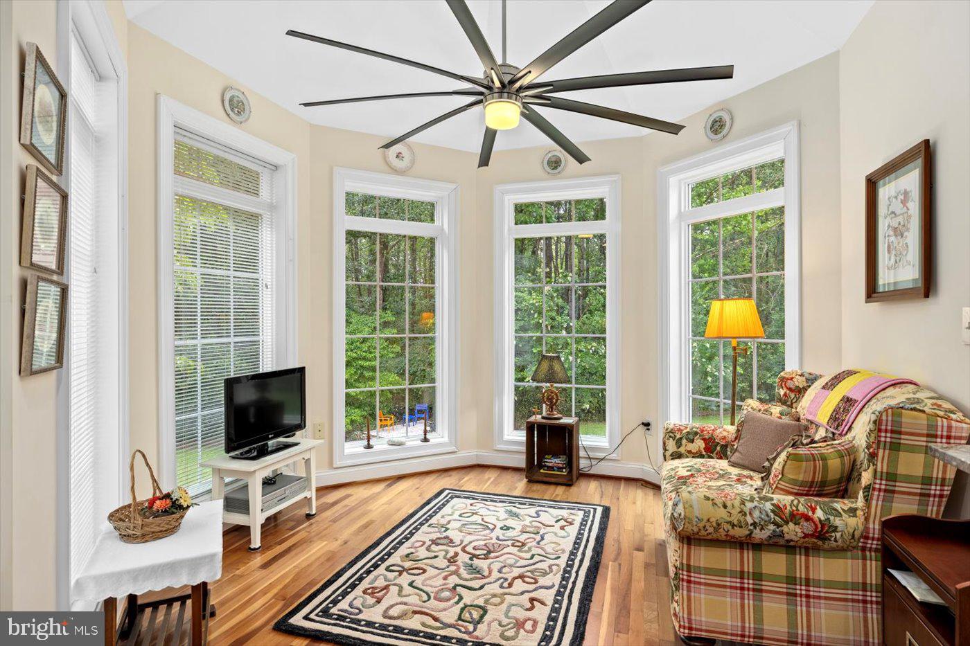 6360 Tennis Ct