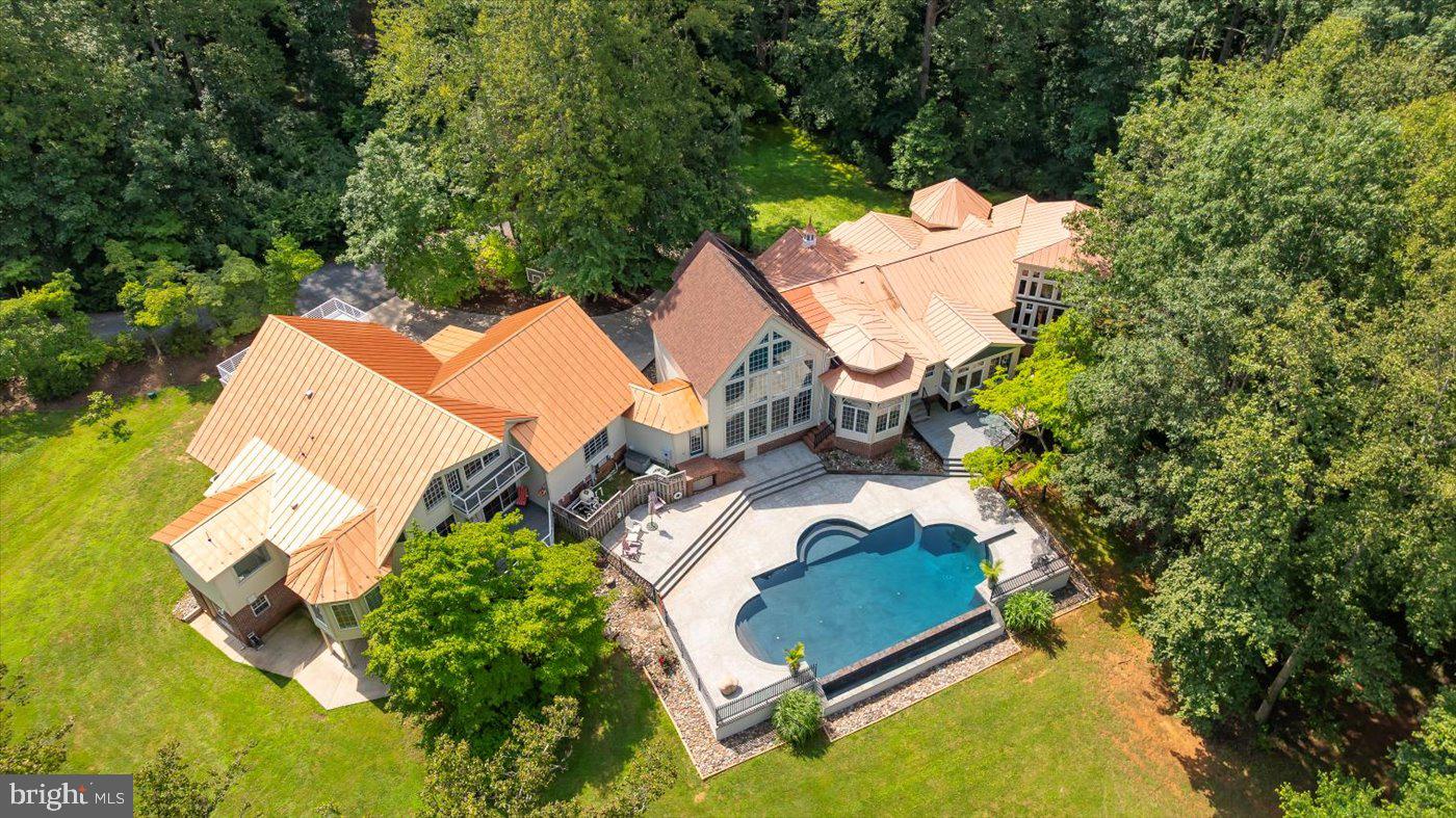 6360 Tennis Ct
