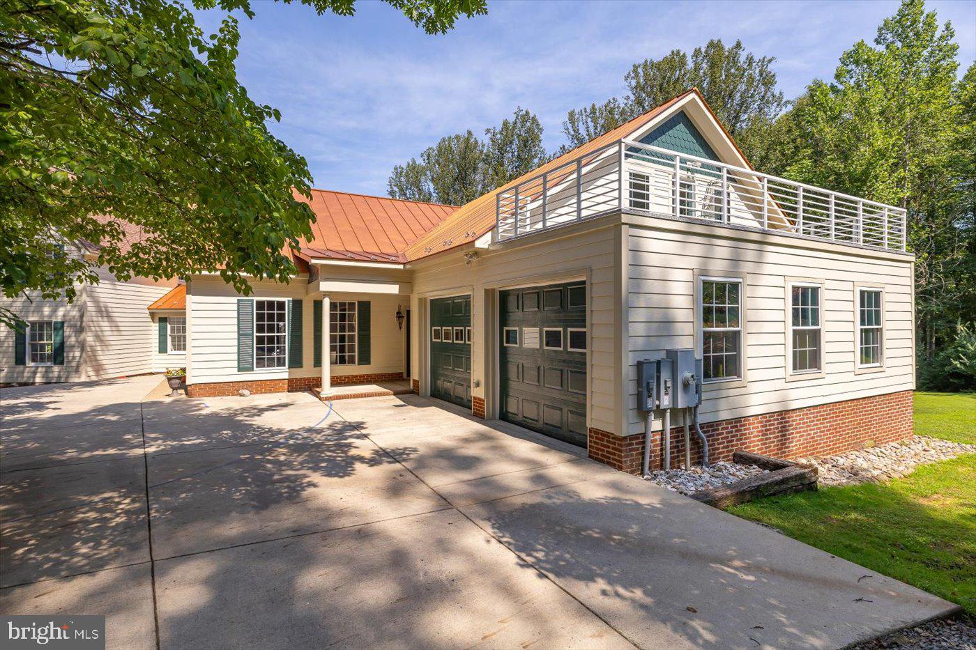 6360 Tennis Ct