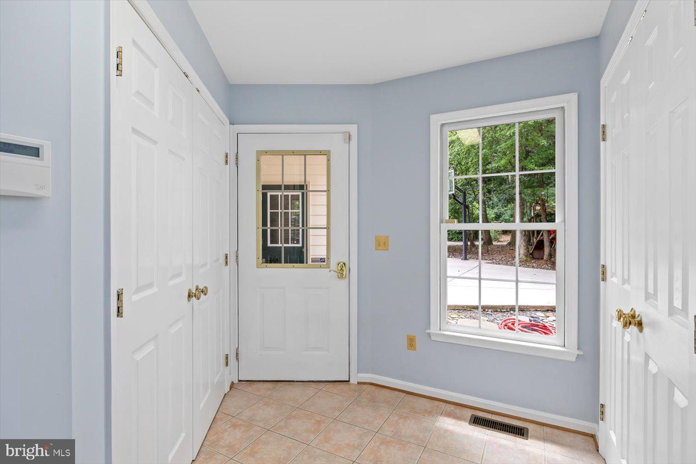 6360 Tennis Ct