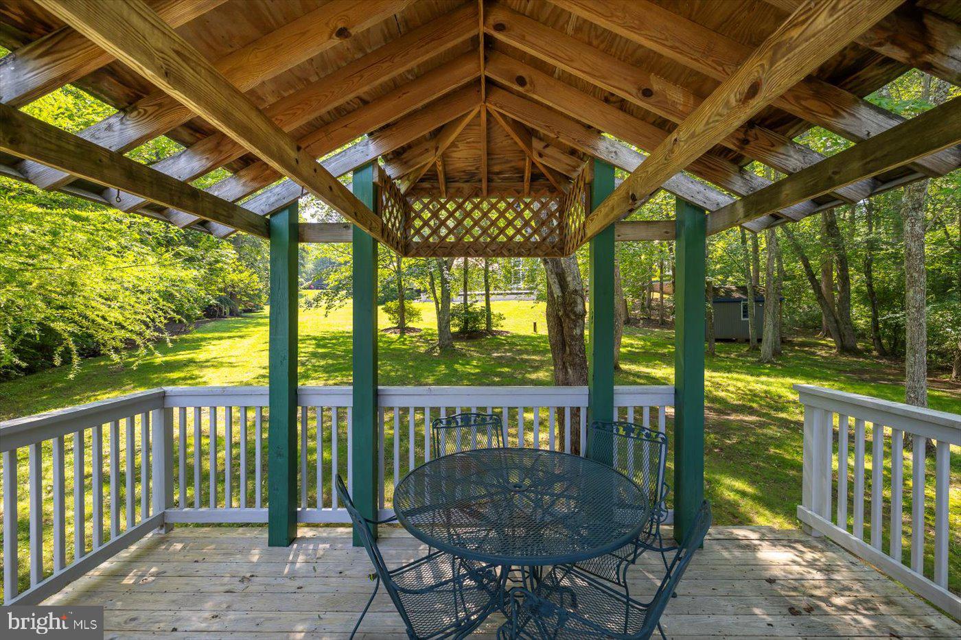 6360 Tennis Ct