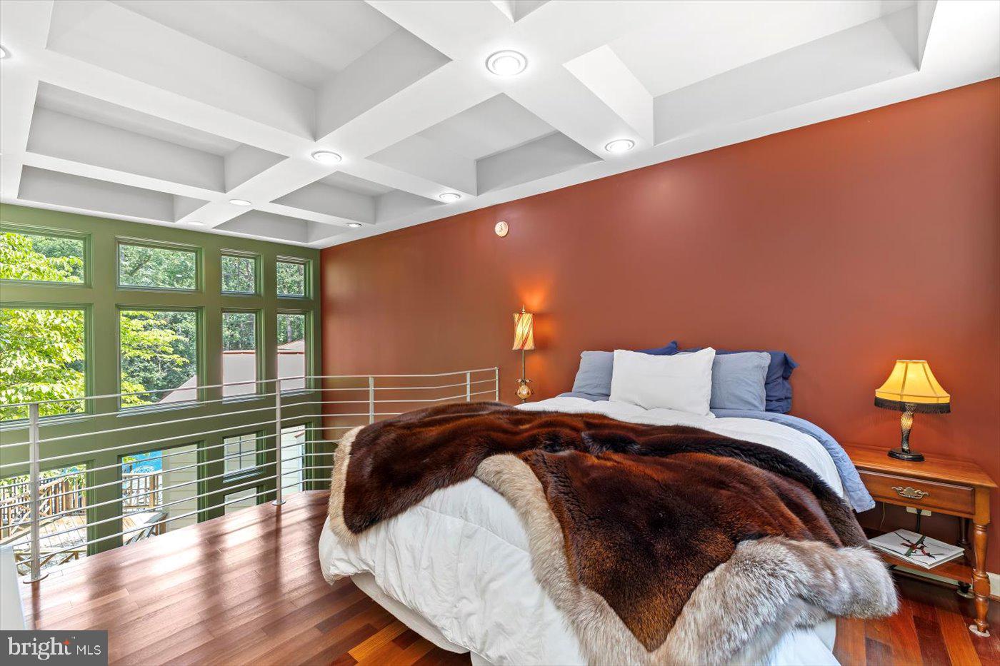 6360 Tennis Ct