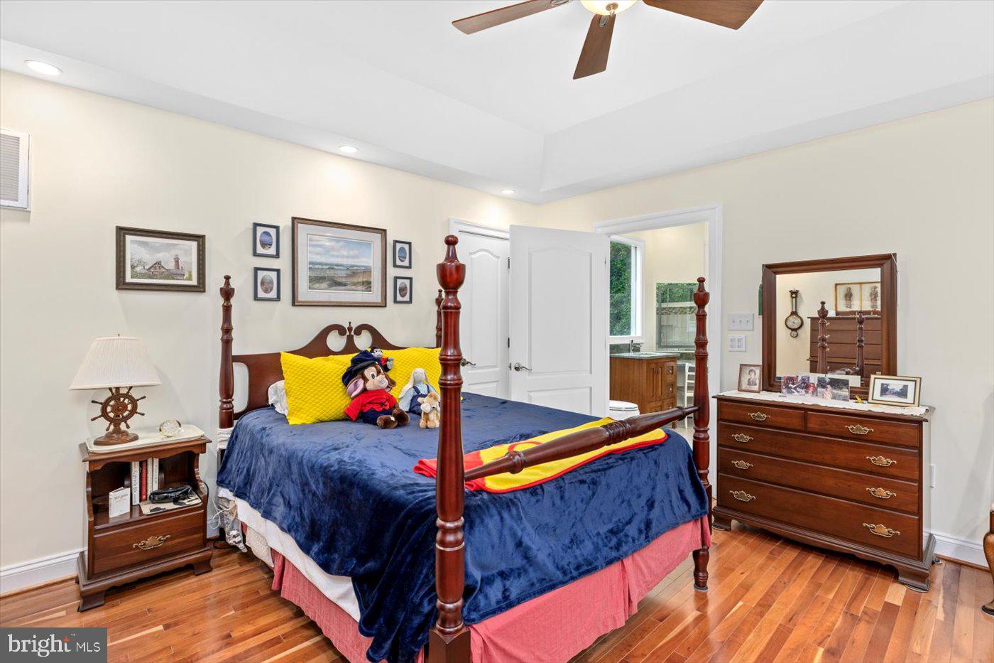 6360 Tennis Ct