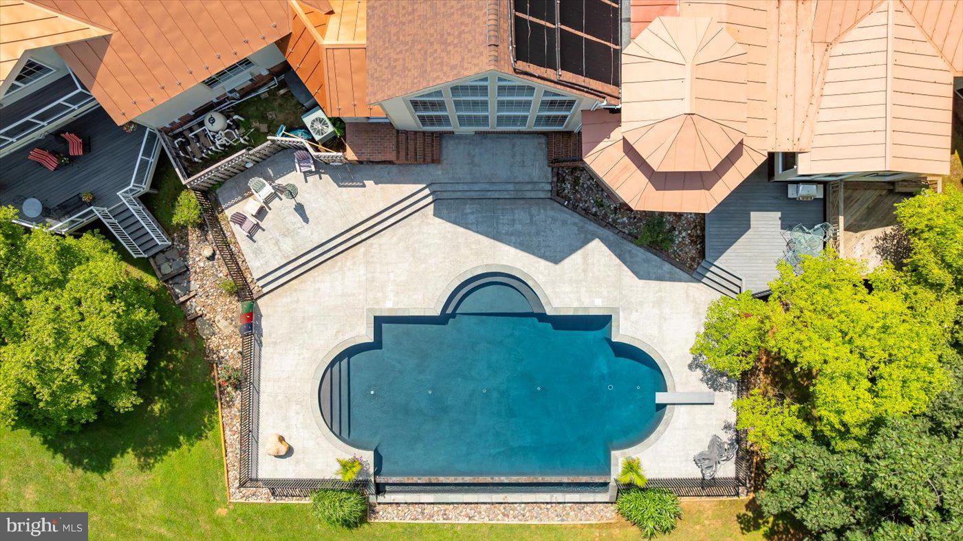 6360 Tennis Ct