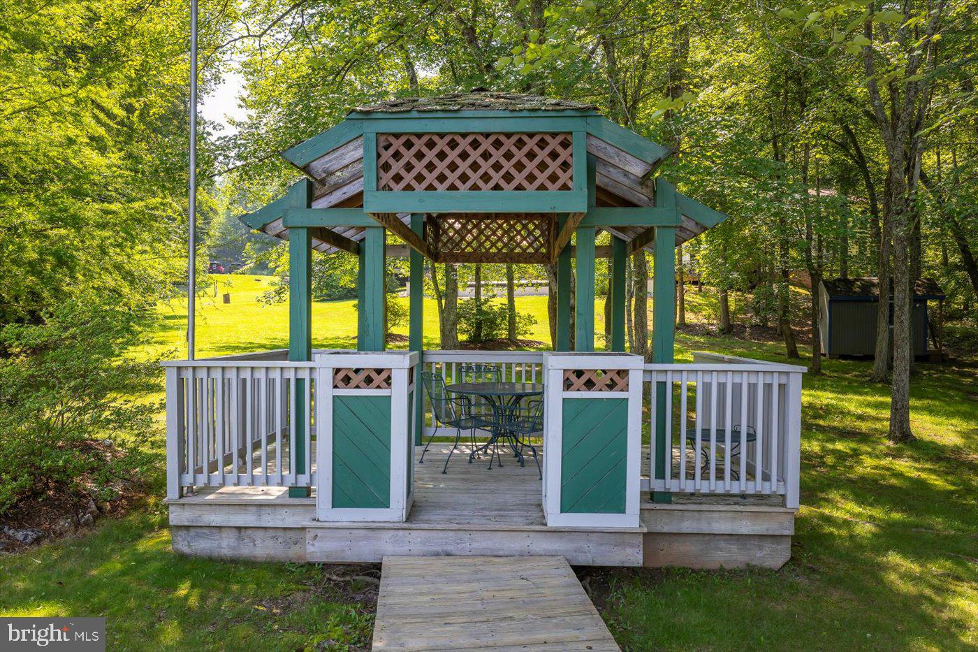 6360 Tennis Ct