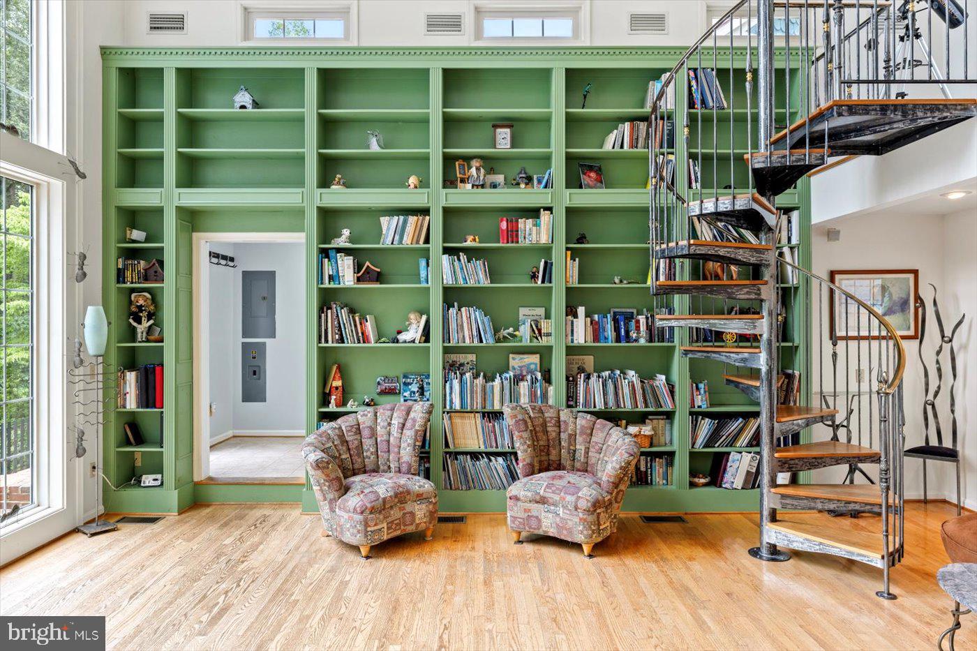 6360 Tennis Ct