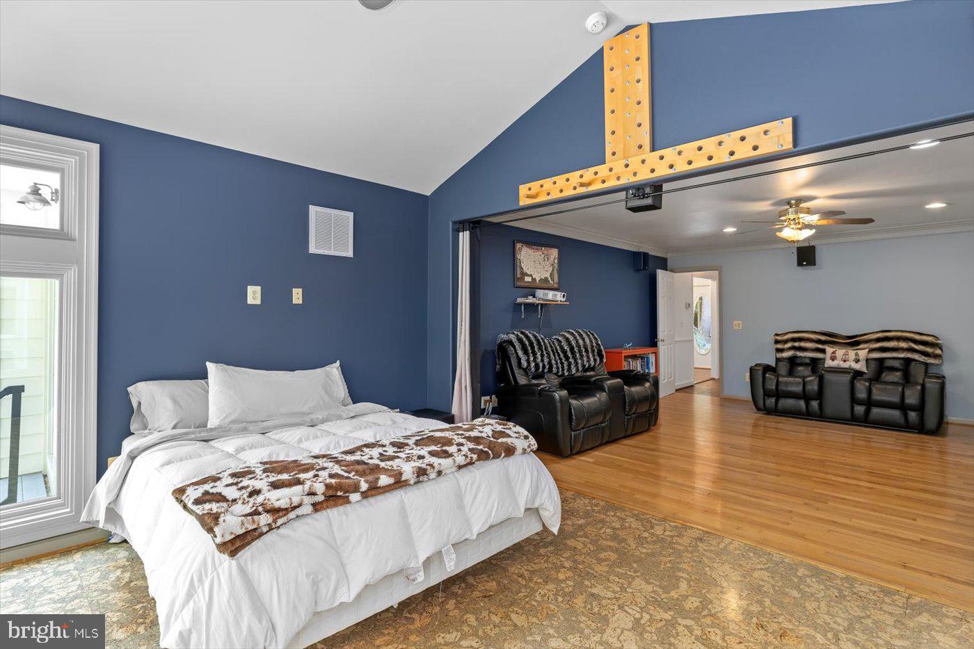 6360 Tennis Ct