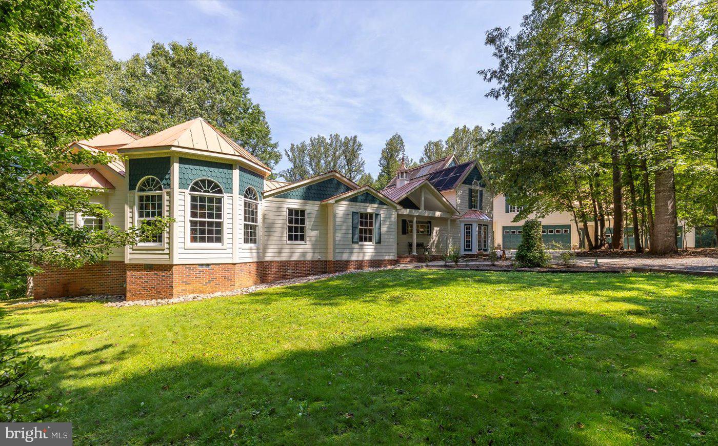 6360 Tennis Ct