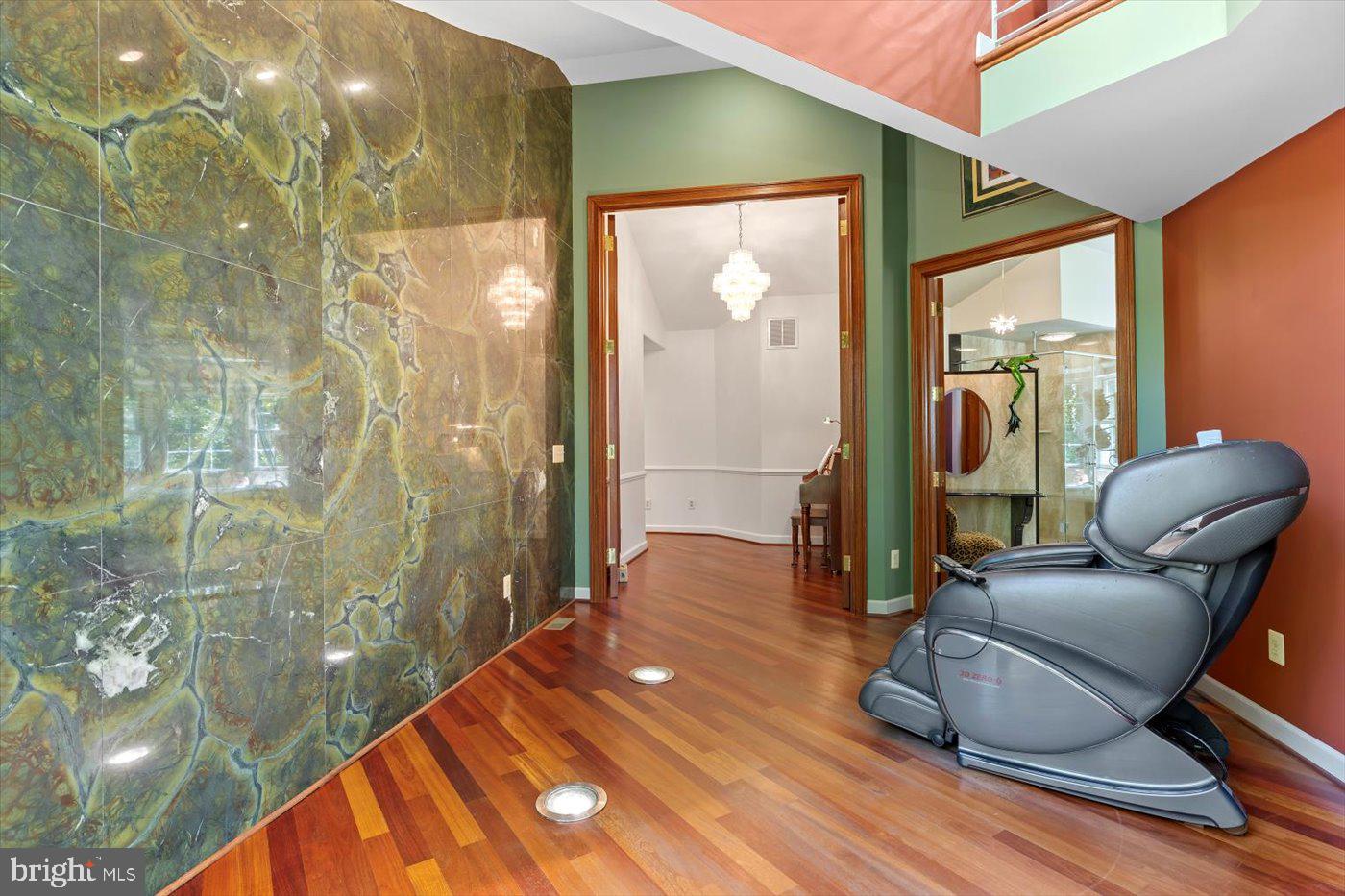6360 Tennis Ct