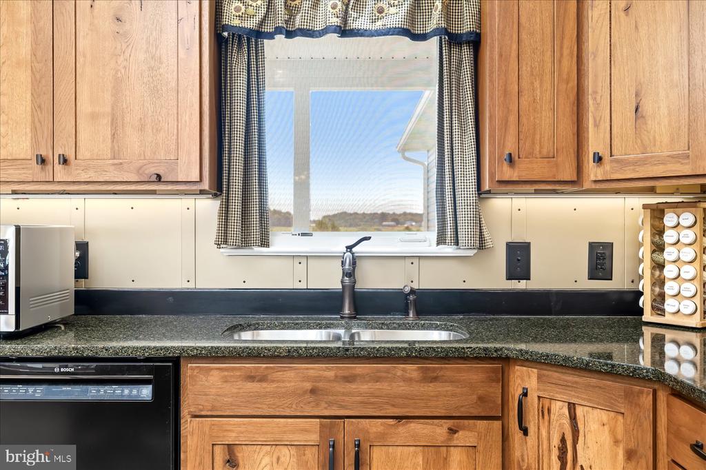 14363 CLARK MEADOW