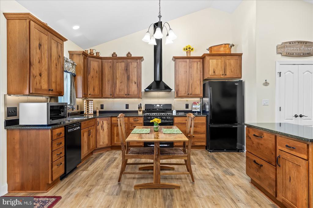 14363 CLARK MEADOW