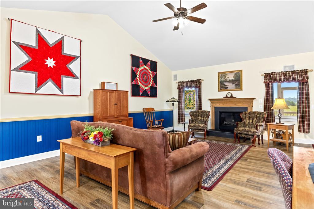 14363 CLARK MEADOW
