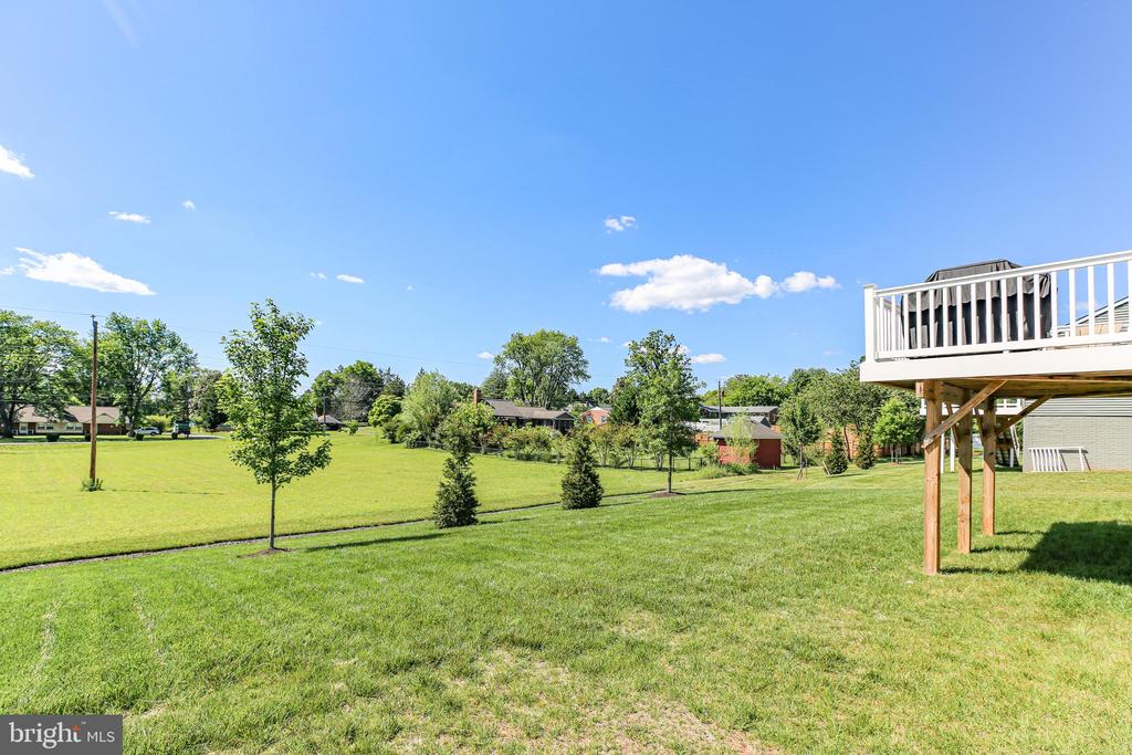 2616 HIGH POINT DRIVE