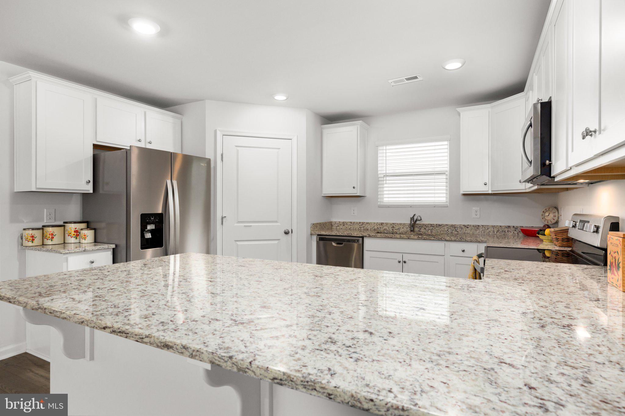 7128 John Marshall MEWS