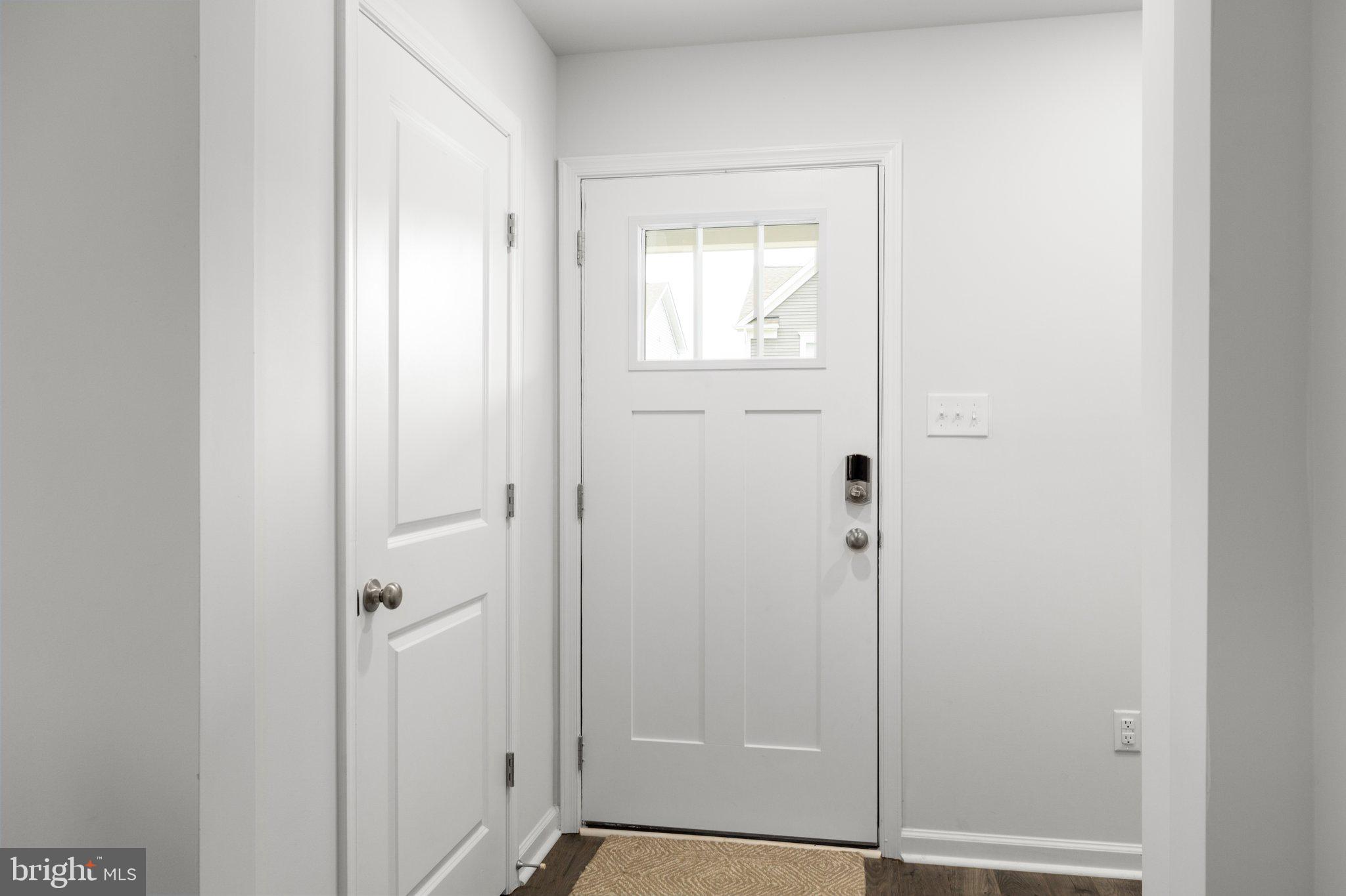 7128 John Marshall MEWS
