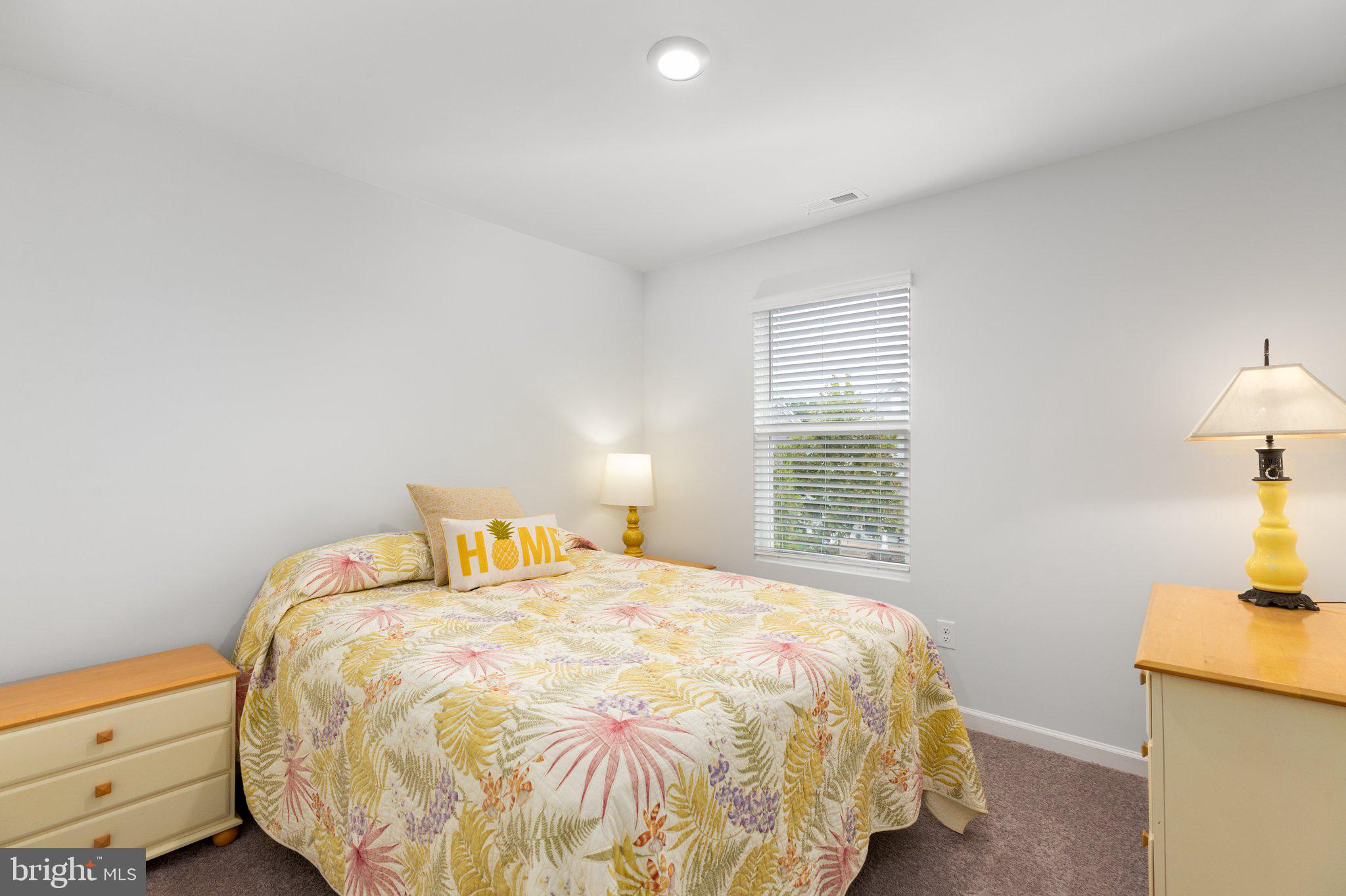 7128 John Marshall MEWS