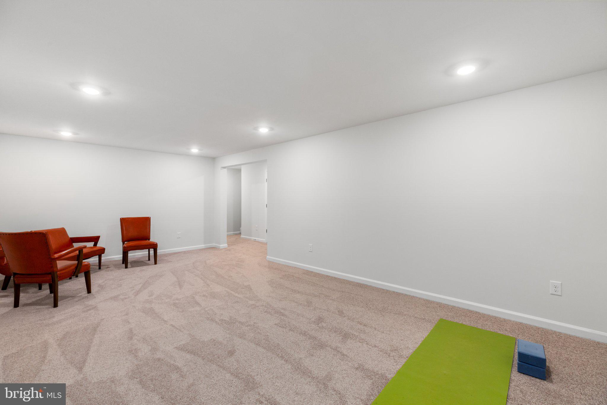 7128 John Marshall MEWS