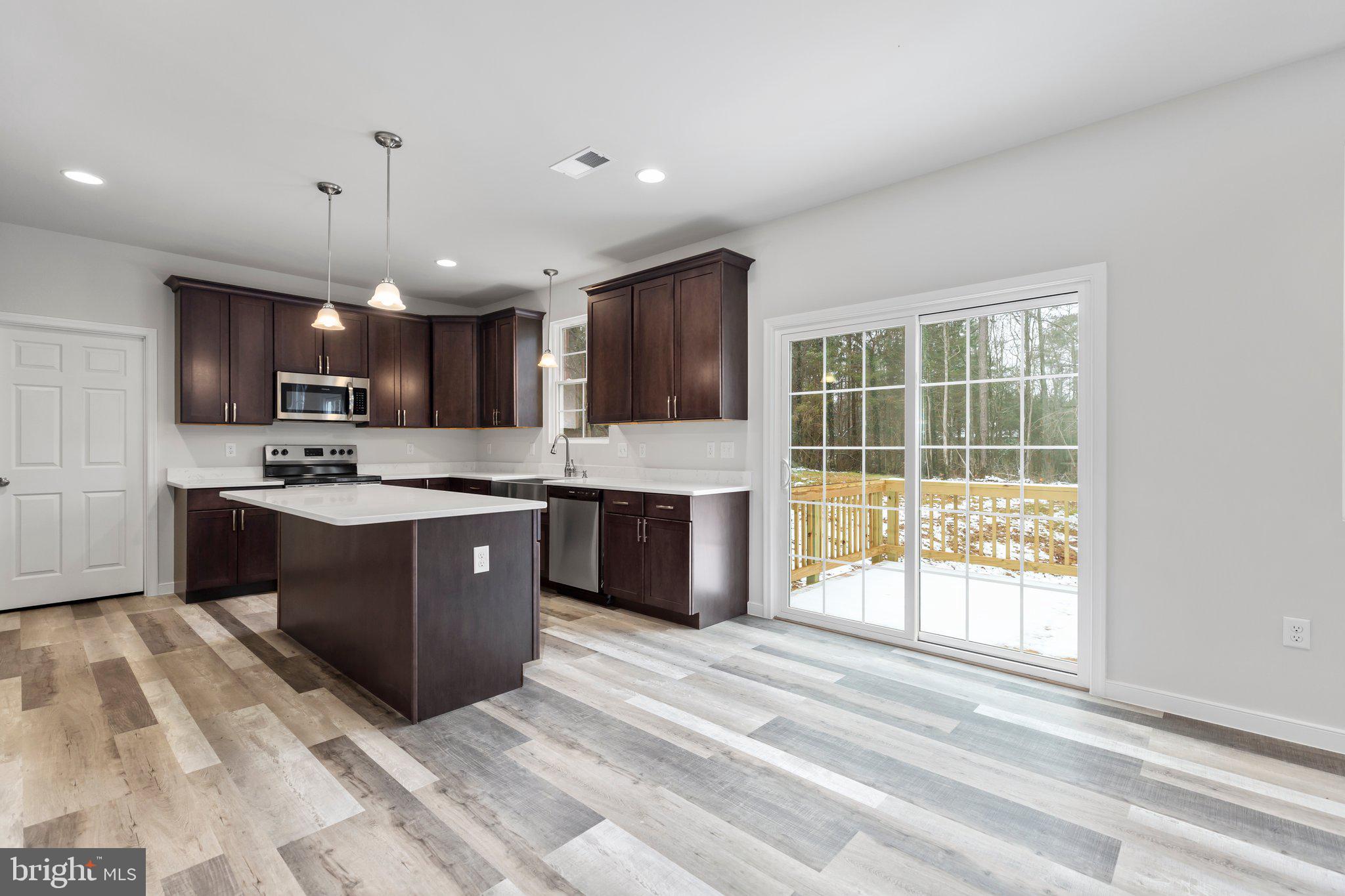 757 Annapolis Drive