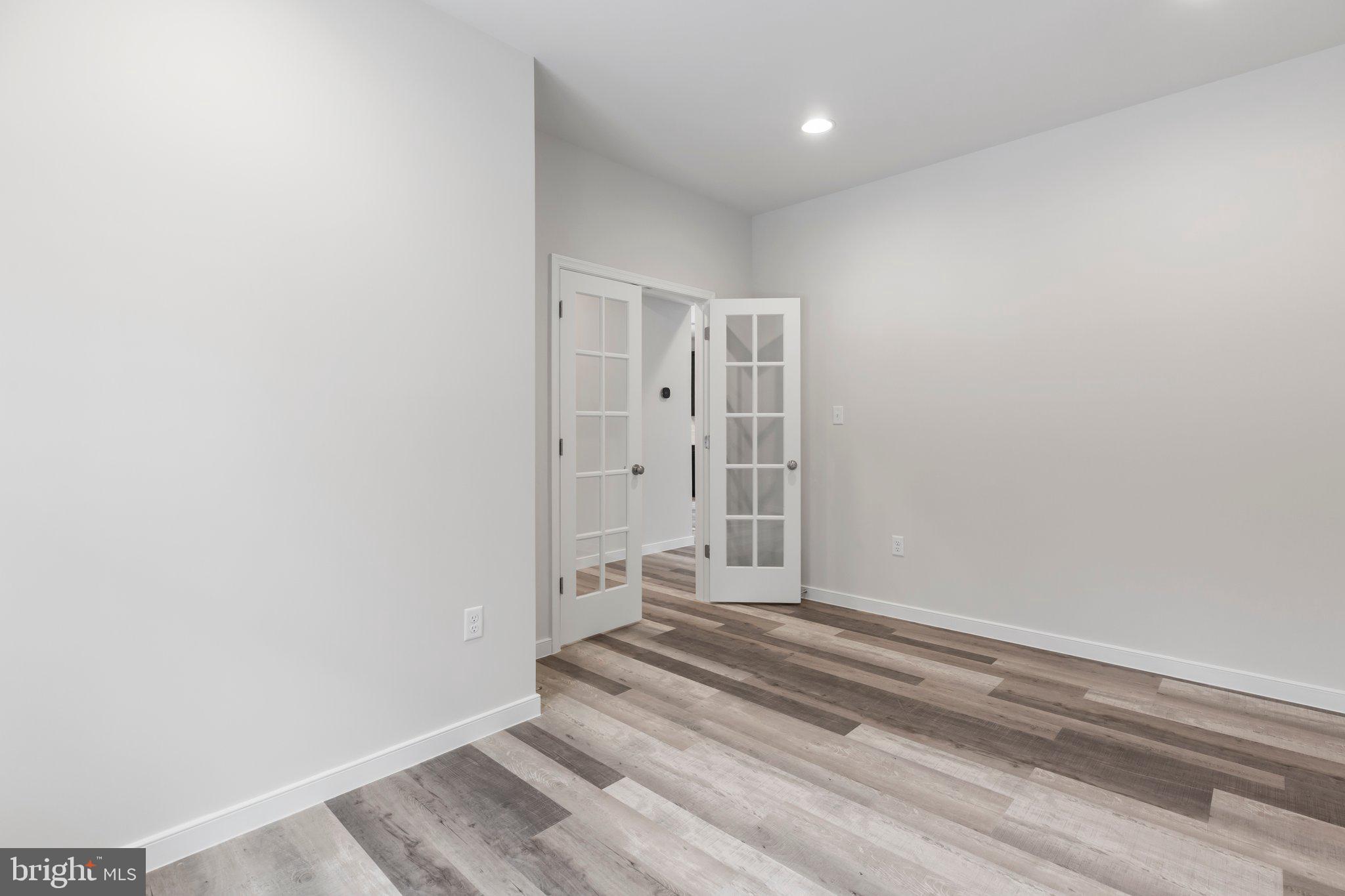 757 Annapolis Drive