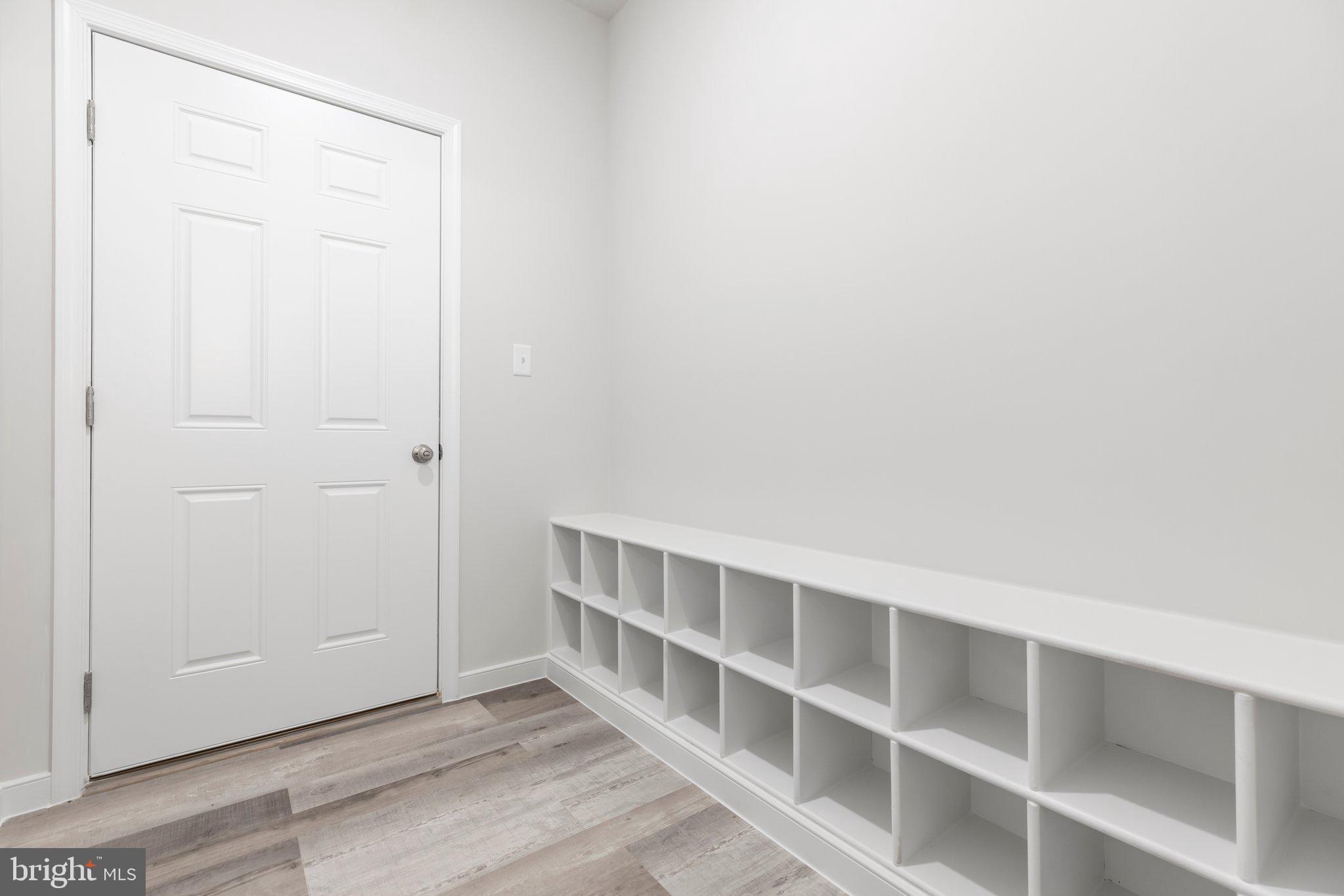 757 Annapolis Drive