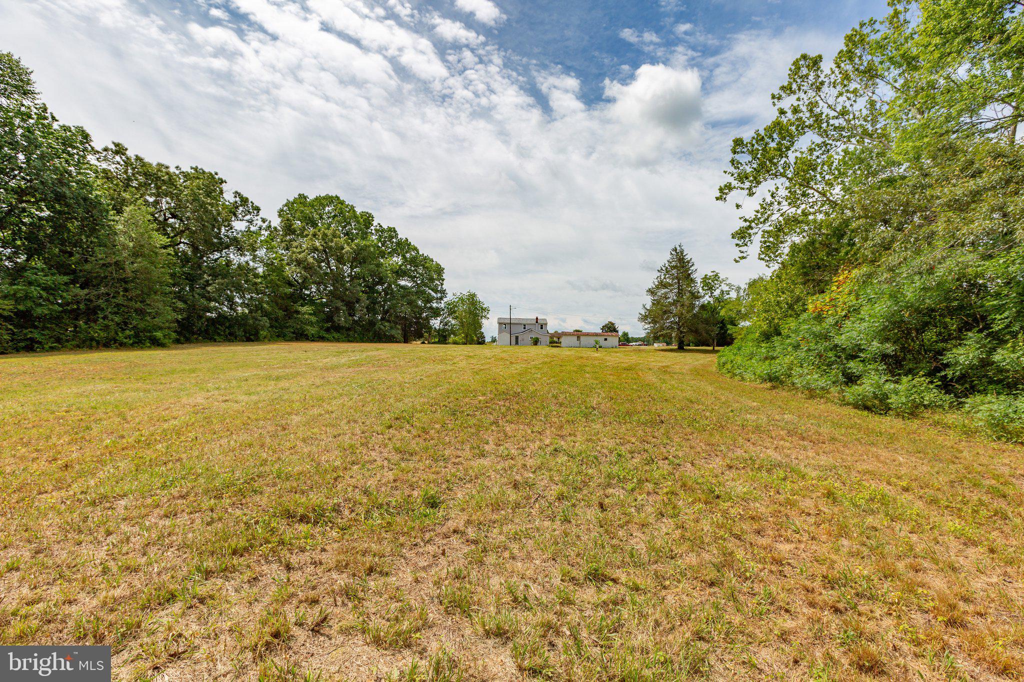 9319 Stonewall Jackson Rd