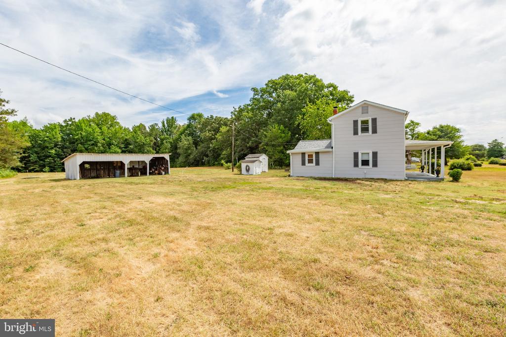 9319 Stonewall Jackson Rd
