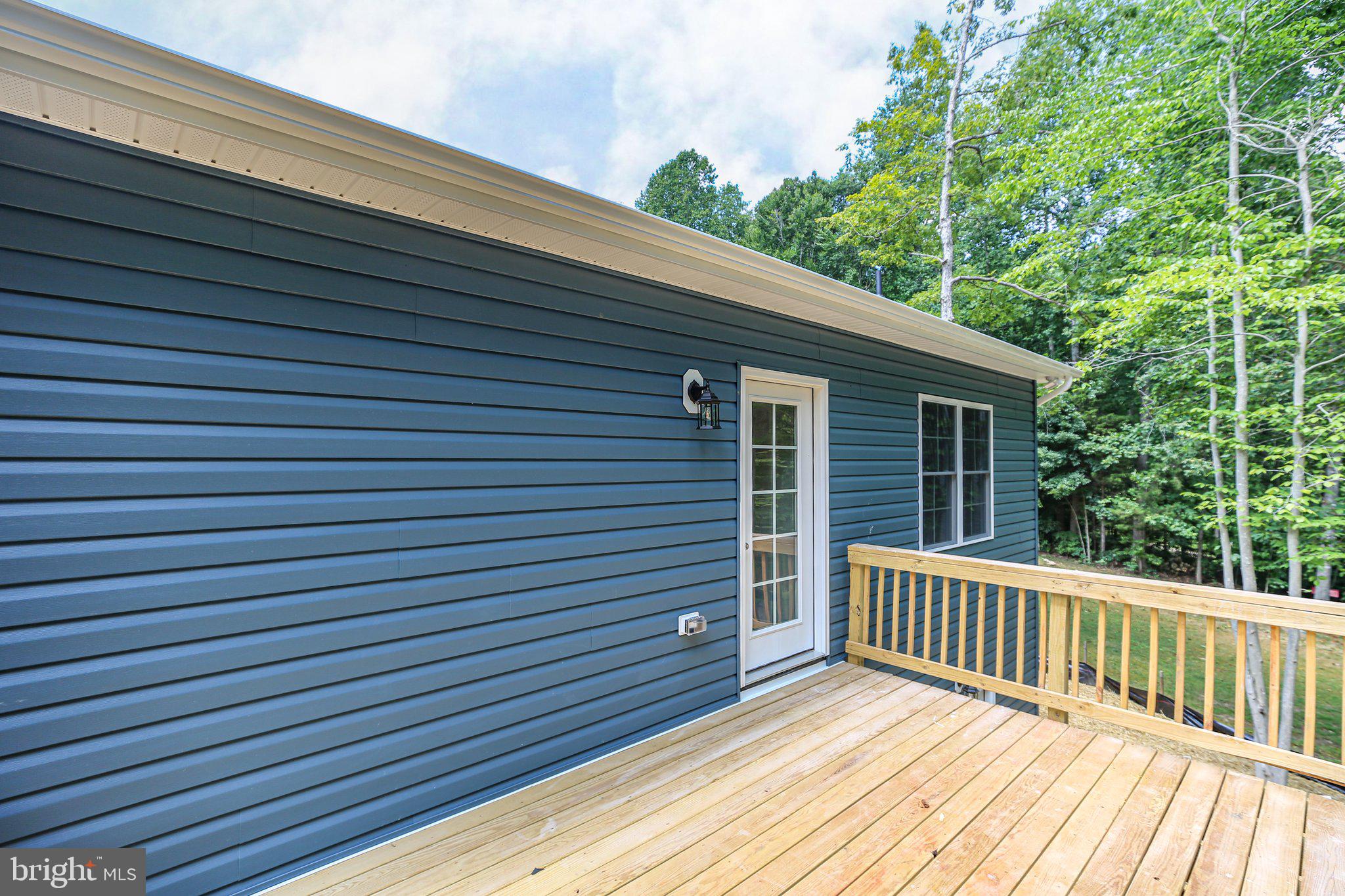 14 Johnson Dr