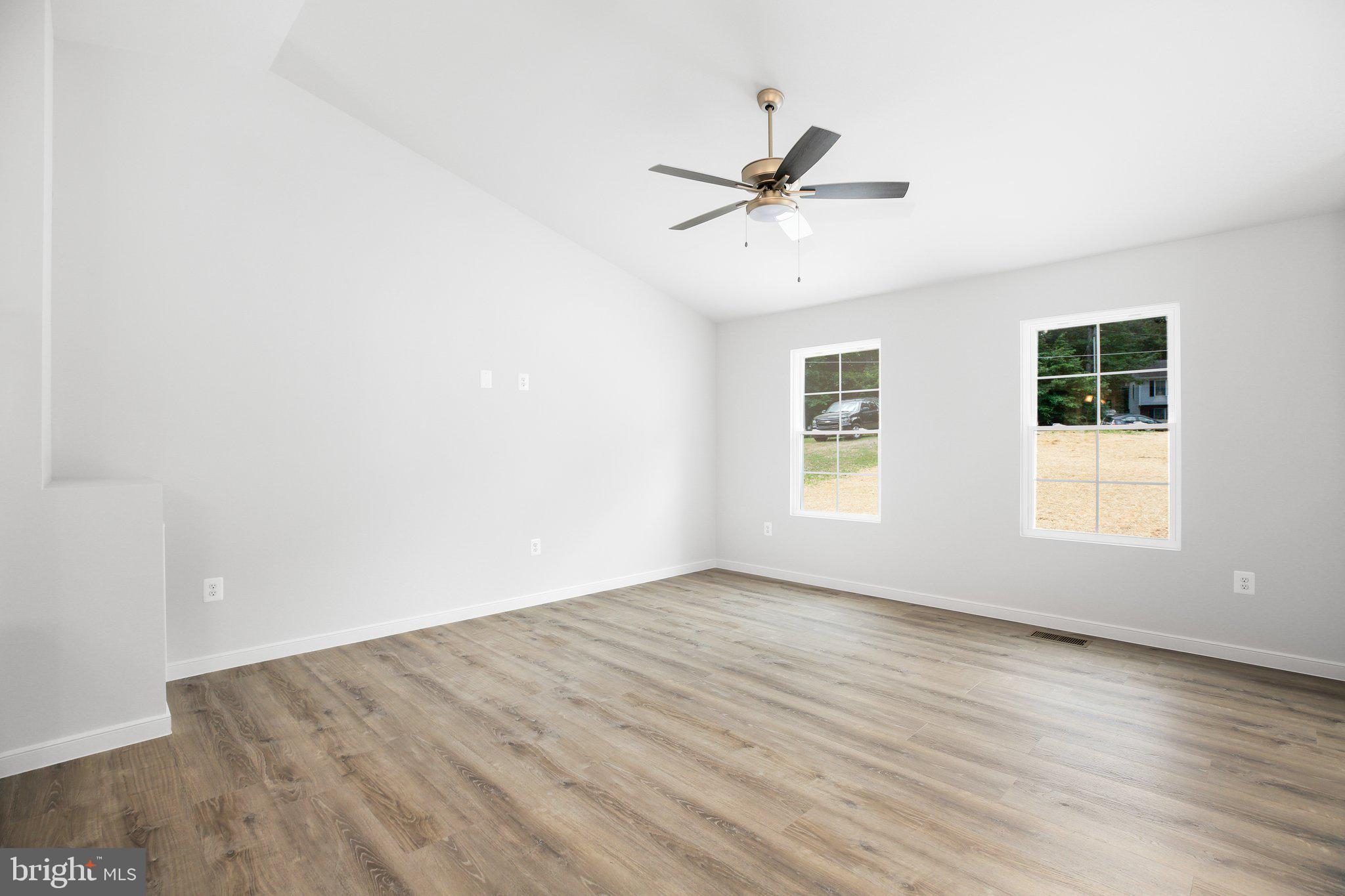 14 Johnson Dr