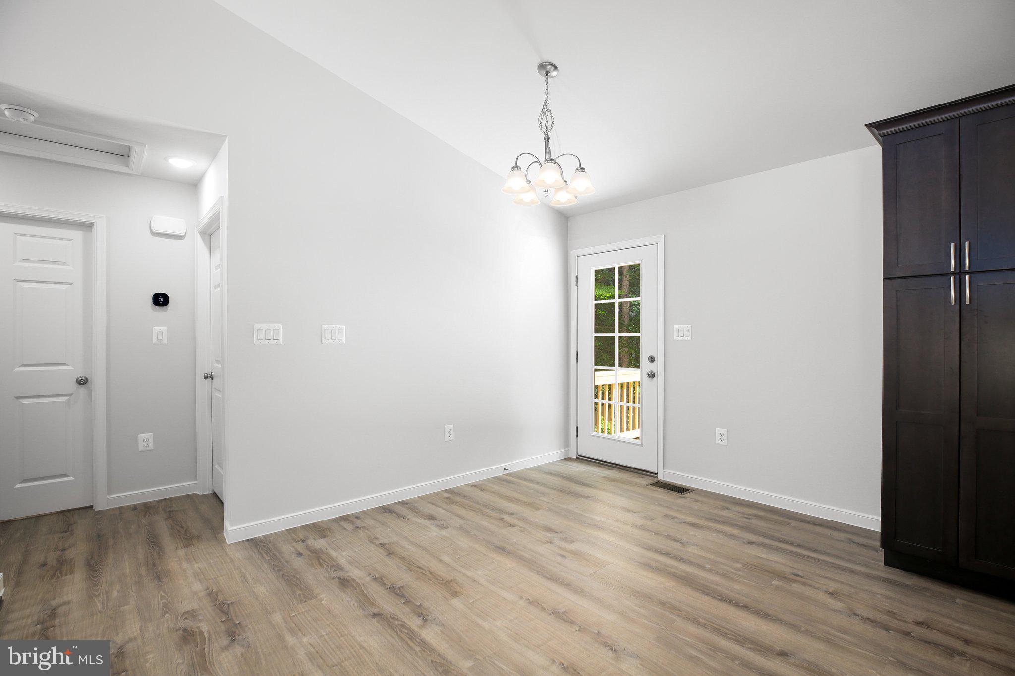 14 Johnson Dr