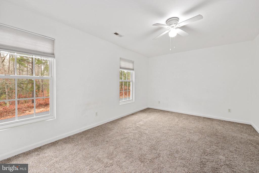 105 WAVERLY DRIVE