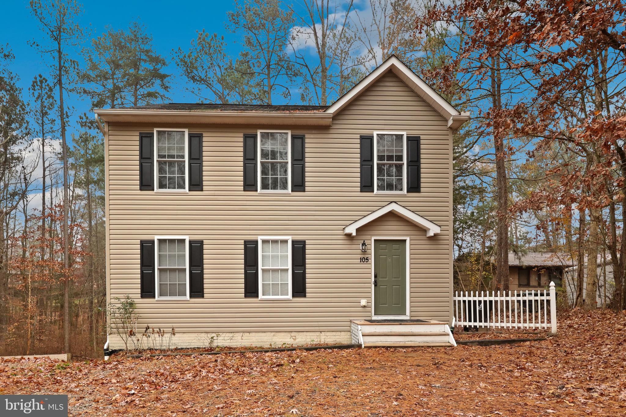 105 WAVERLY DRIVE
