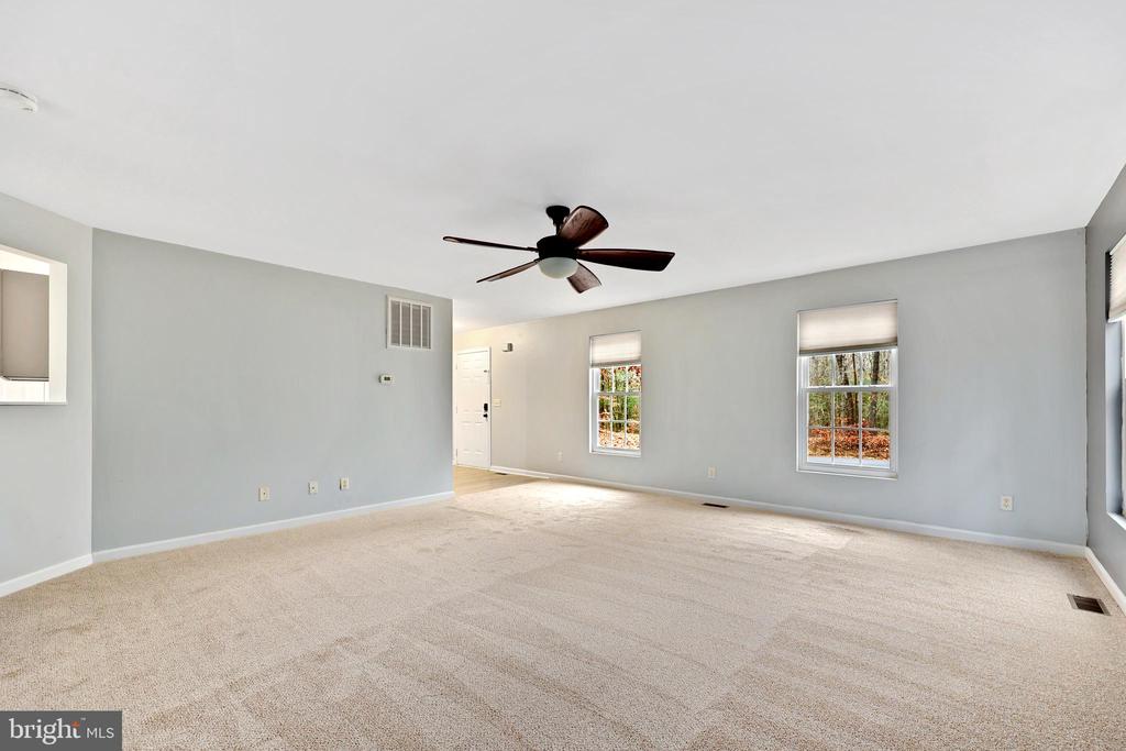 105 WAVERLY DRIVE