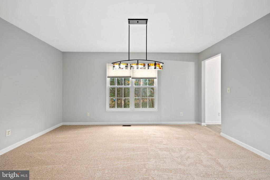 105 WAVERLY DRIVE