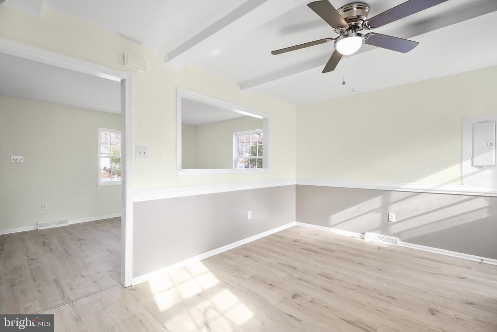2414 Quail Oak Dr