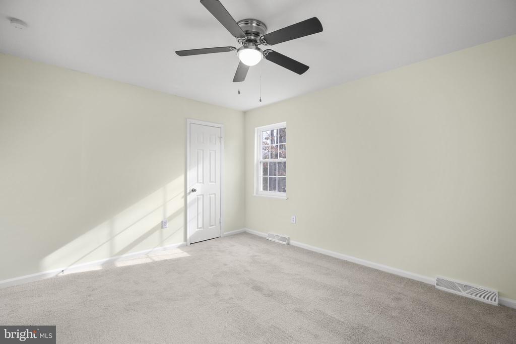 2414 Quail Oak Dr