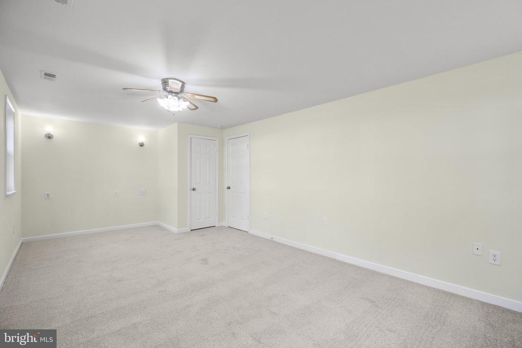 2414 Quail Oak Dr