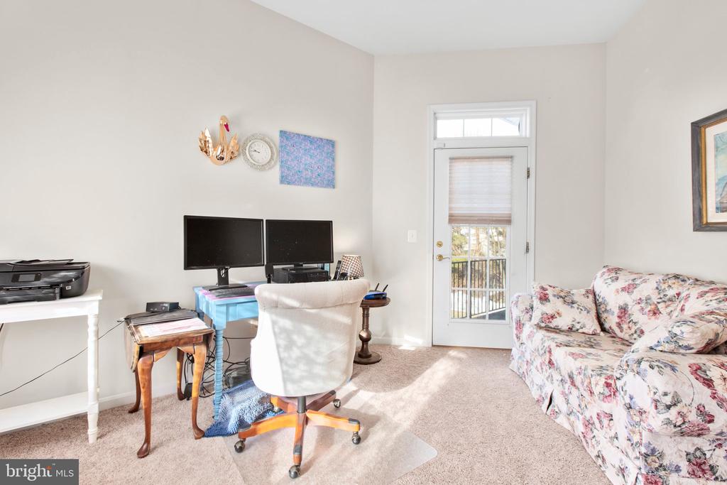 7287 Legacy Ln