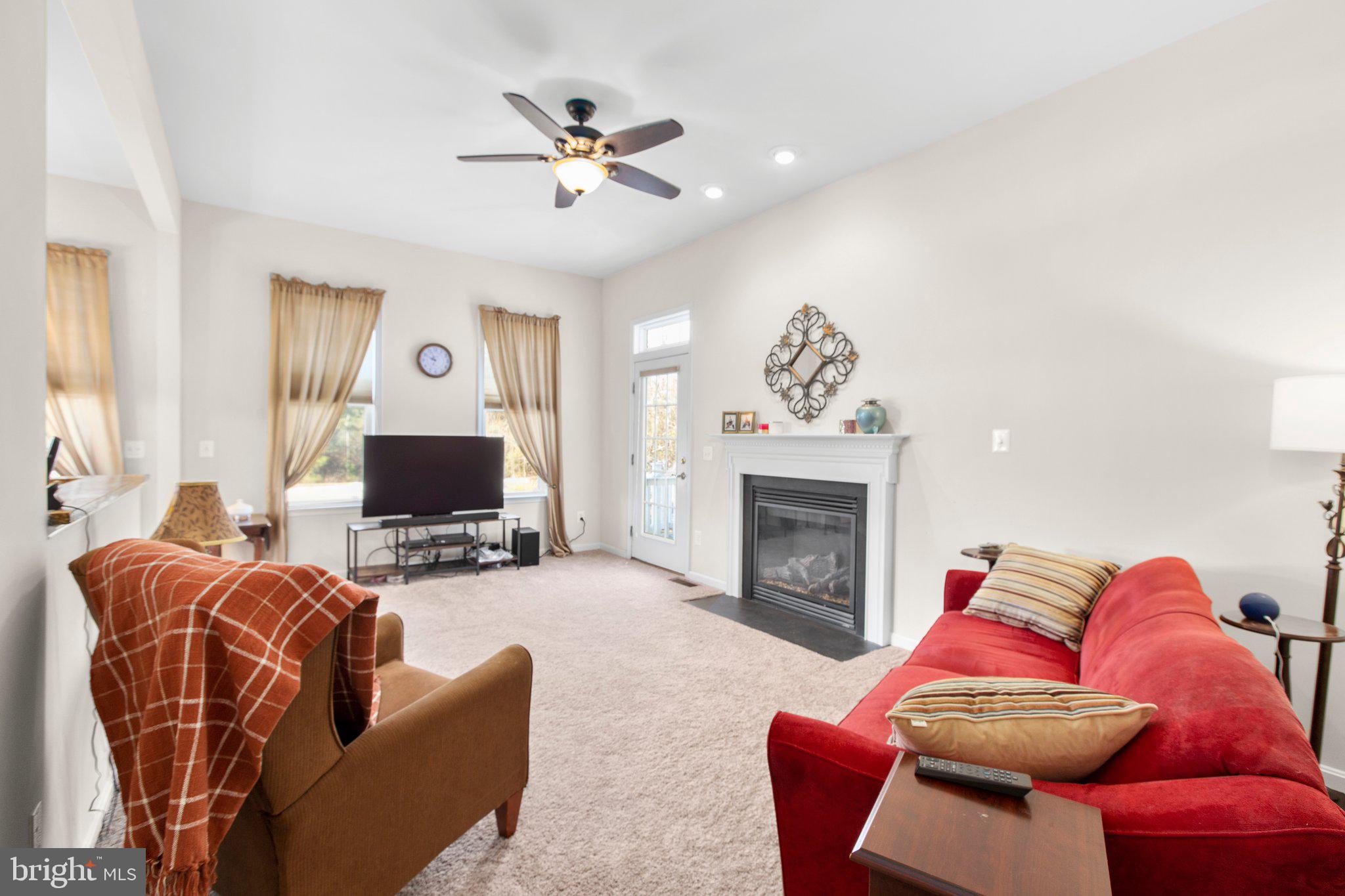 7287 Legacy Ln